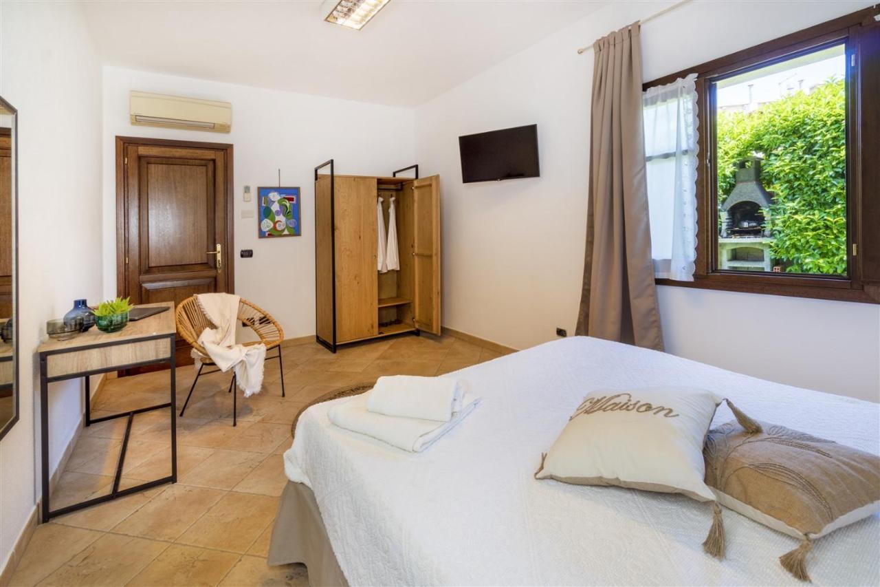 Villa La Maison D'Anna Maria - Lt - Pms Casevacanze Олбия Екстериор снимка