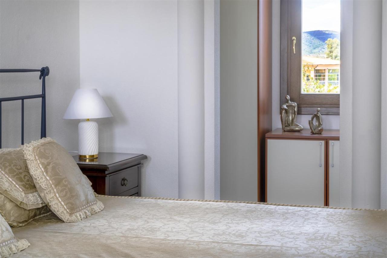 Villa La Maison D'Anna Maria - Lt - Pms Casevacanze Олбия Екстериор снимка
